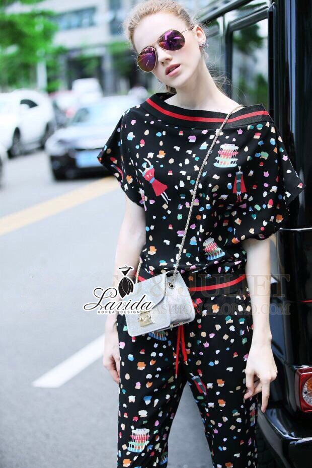 Lavida LV05070616 🍭Korea Design By Lavida fashionista colorful printed black chic jumpsuit