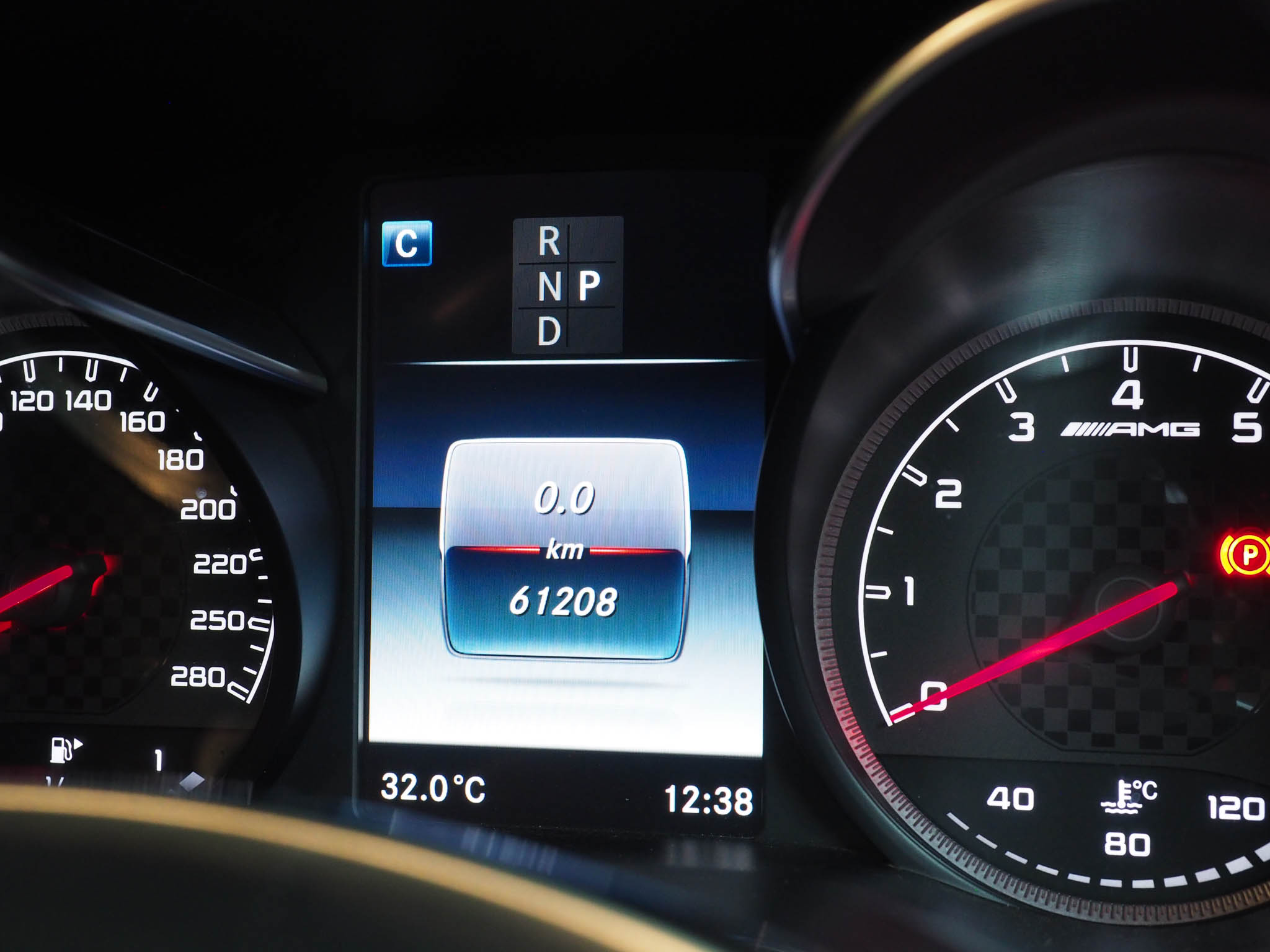 จองแล้ว GLC43 AMG Coupe 4Matic W253