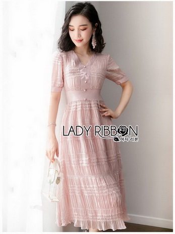 เดรสสีชมพูแขนสั้นจับสม็อคตกแต่งระบาย