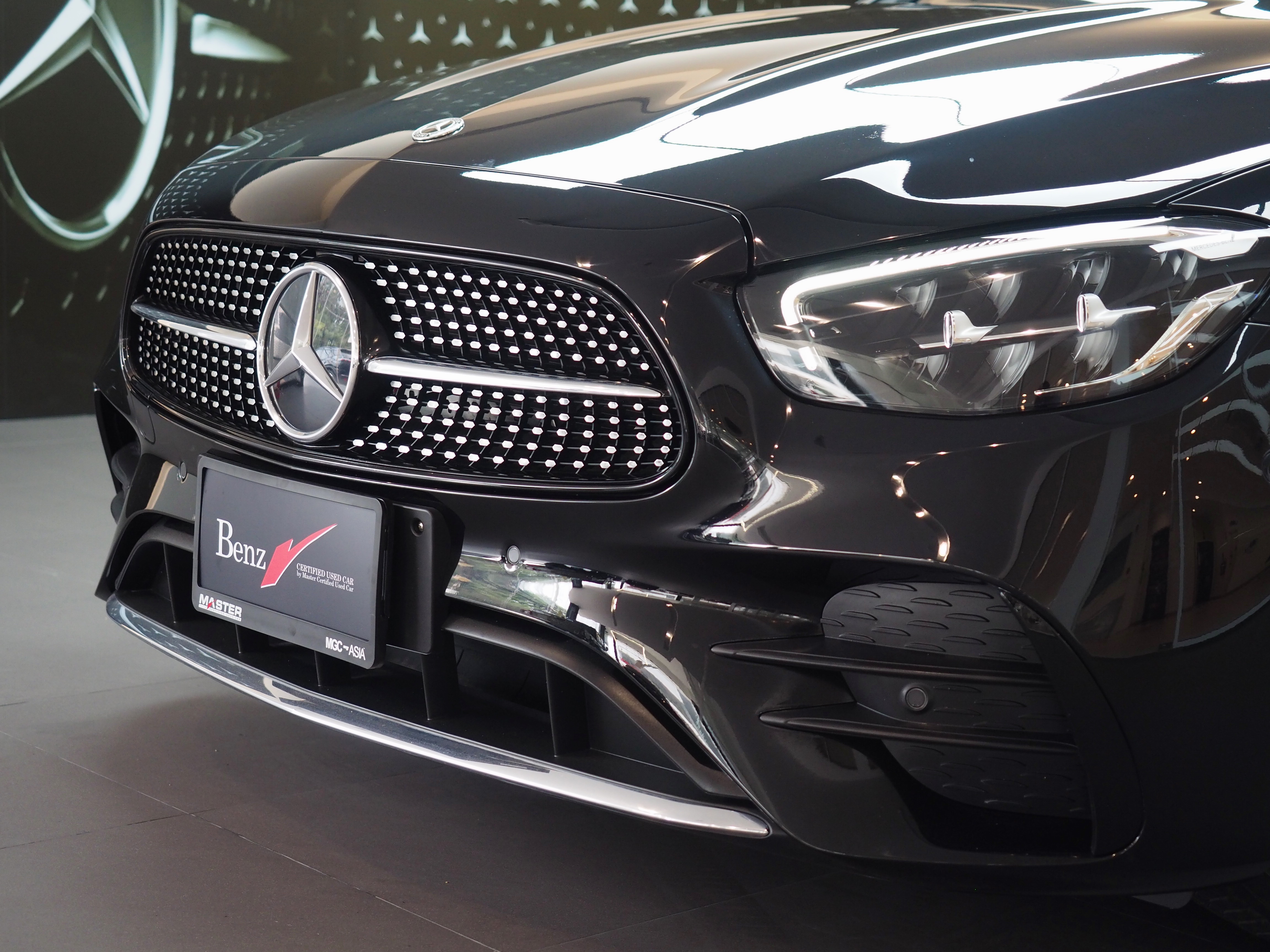 จองแล้ว E220d AMG Sport W213