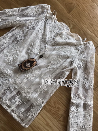 Lady Nana Button-Down Cream