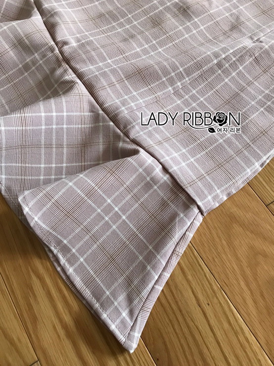 เดรสผ้าลายตารางตกแต่งระบาย