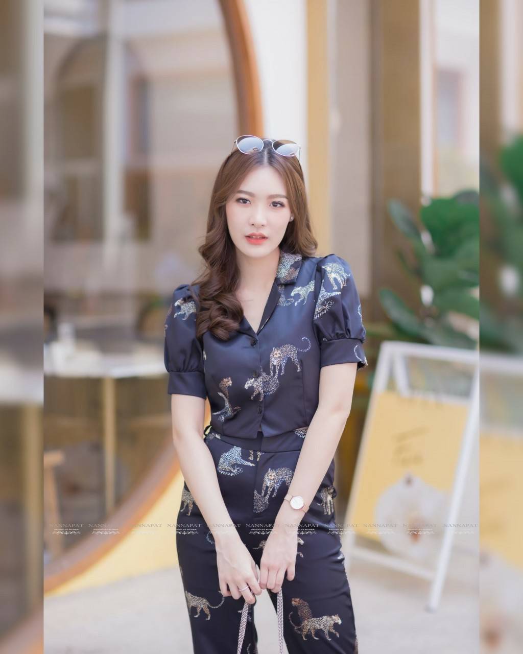 เสื้อกระดุมหน้า กางเกงมีกระเป๋าข้าง