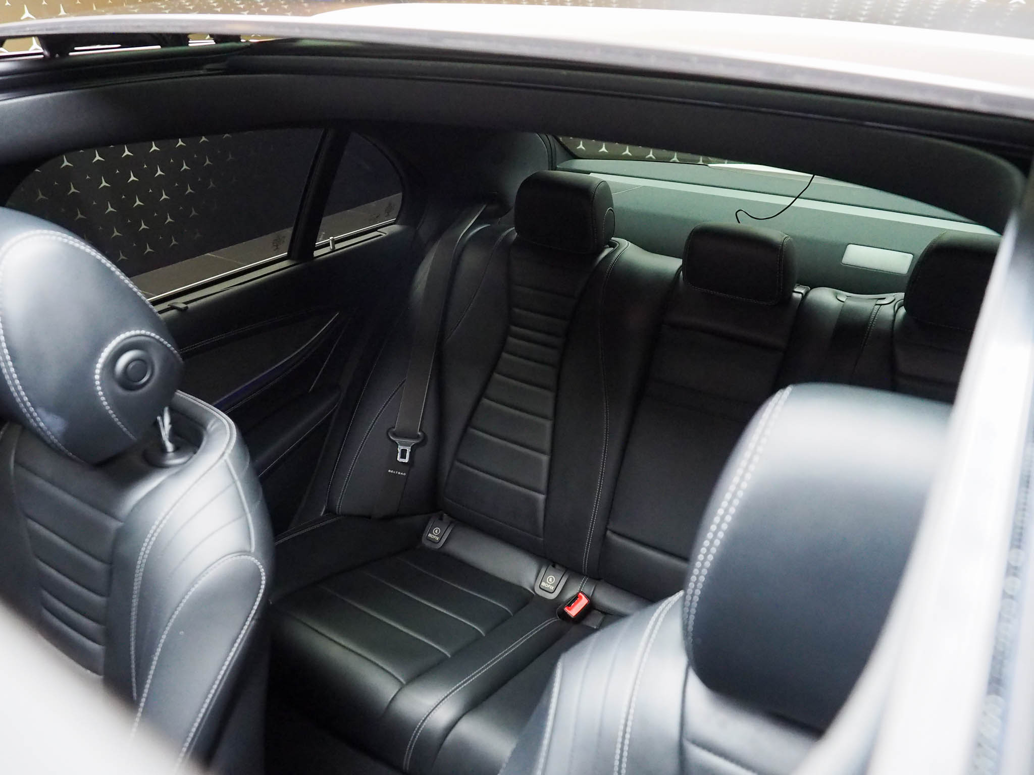 จองแล้ว E350e AMG Plug in Hybrid W213