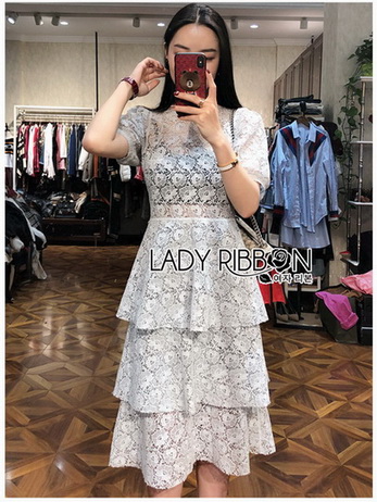 Lace Dress เดรสผ้าลูกไม้สีเทาอ่อน