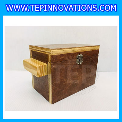 กล่องไม้อัดไม่บุกำมะหยี่ สำหรับใส่ตุ้มน้ำหนักเหล็กหล่อพิกัด5kg กล่องใส่ตุ้มน้ำหนักเหล็กหล่อ กล่องเก็บตุ้มน้ำหนัก กล่องไม้สำหรับตุ้มเหล็กหล่อ ยาว15.5 กว้าง +8.3 ลึก8.9ซม.