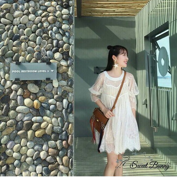 Lady Ribbon พร้อมส่งเสื้อผ้าออนไลน์ SW02120716 Sweet Bunny Present... Lace Overlay Dress