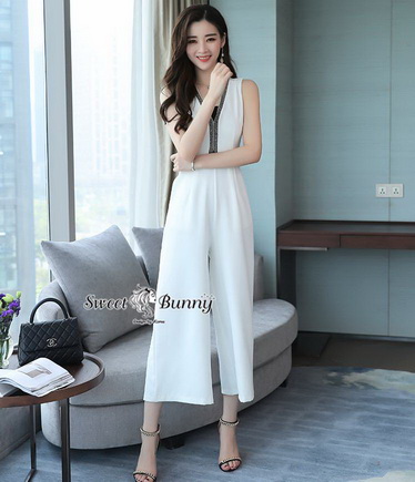 จั๊มสูทเกาะอกผ้าพื้นเนื้อดี