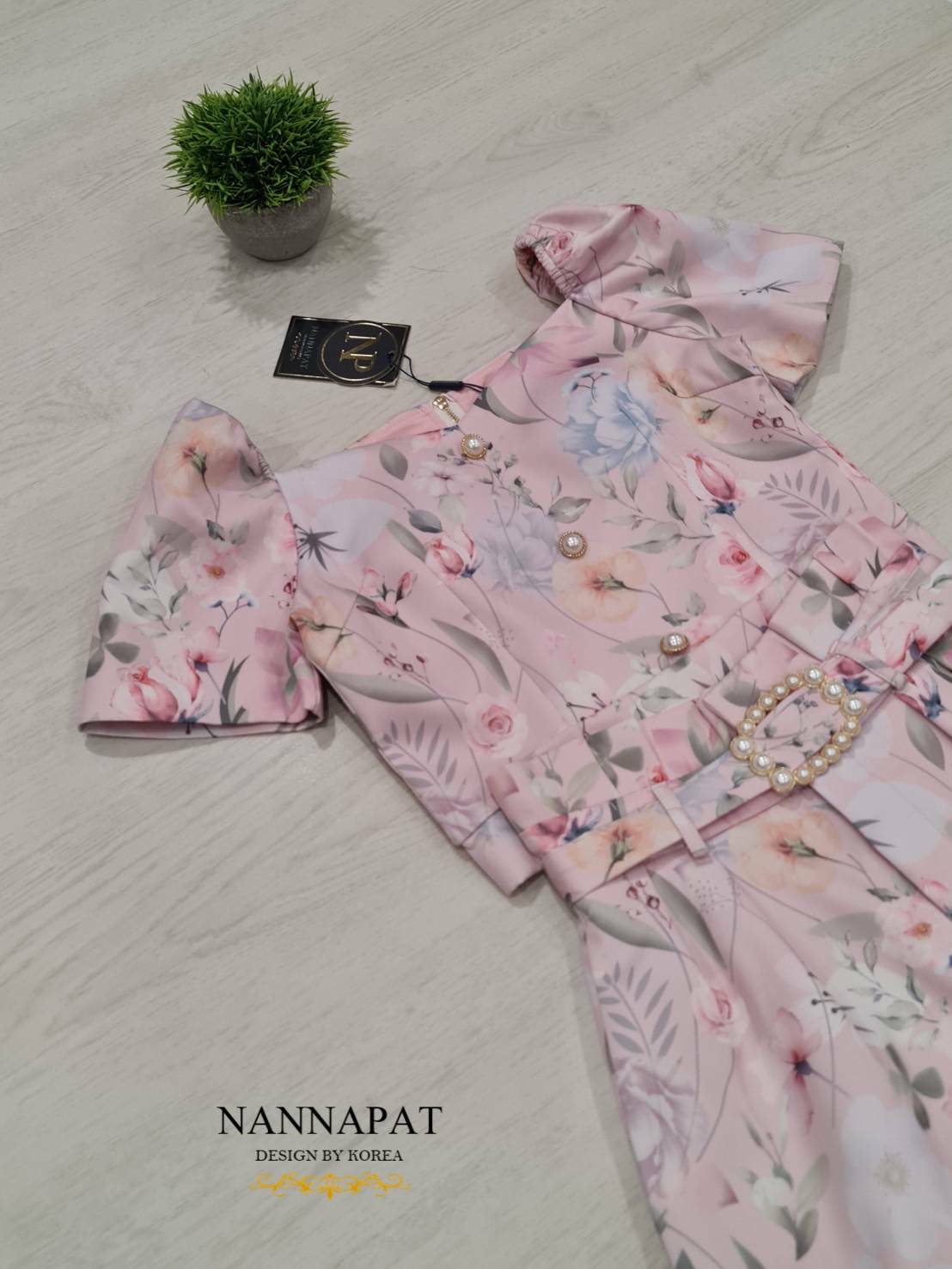 เสื้อซิปหลัง มีฟองน้ำอก