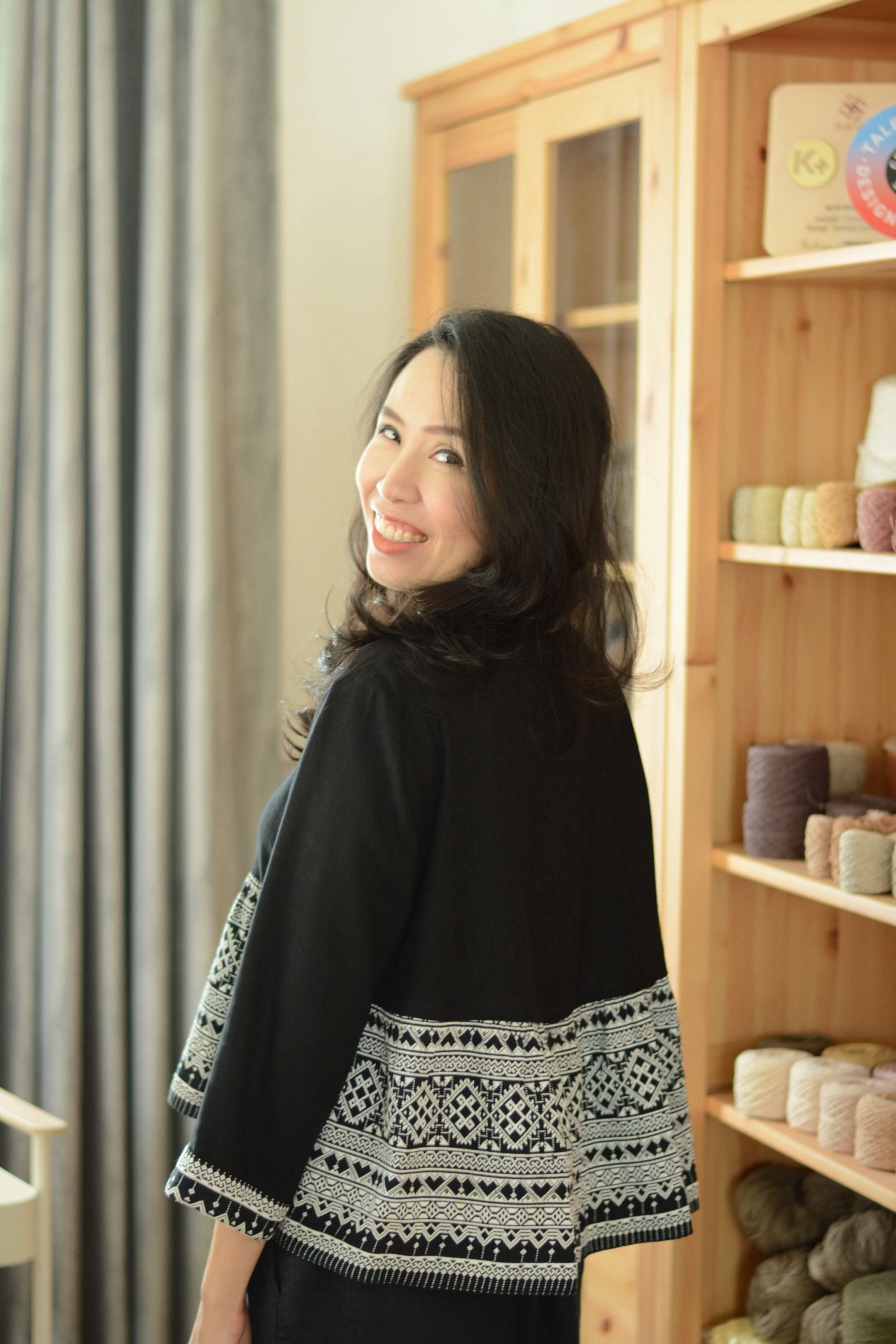 เสื้อแต่งจก