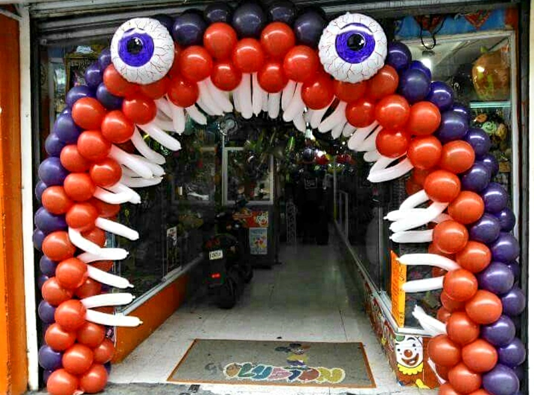 ซุ้มโค้งฮาโลวีนปากมอนเตอร์ monster Halloween Balloons colum