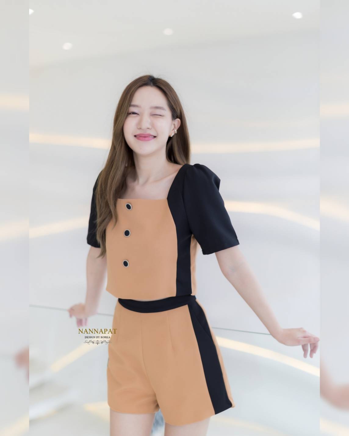 เสื้อทูโทน ซิปหลัง แต่งกระดุม