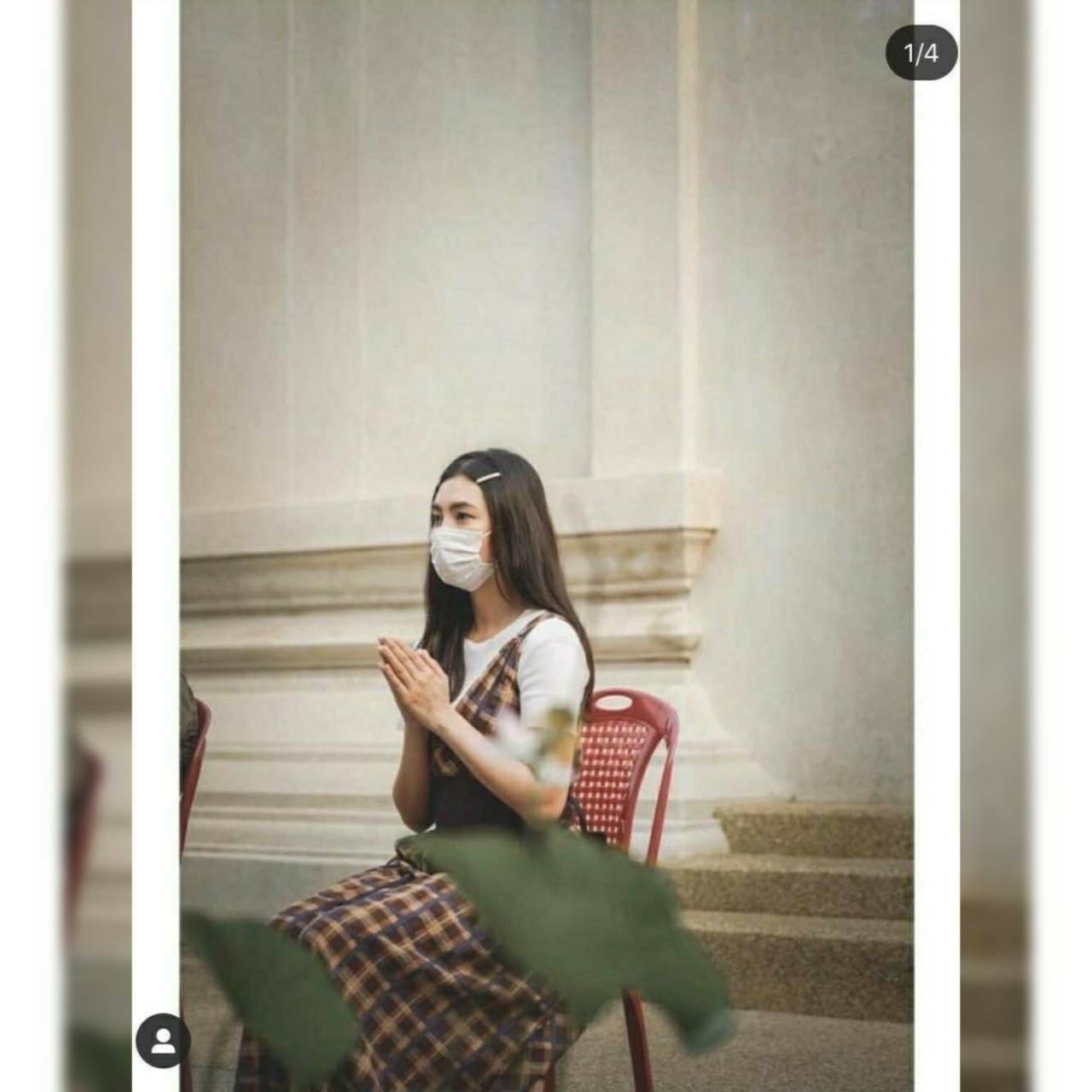 จัมสูททรงสวยขาบาน