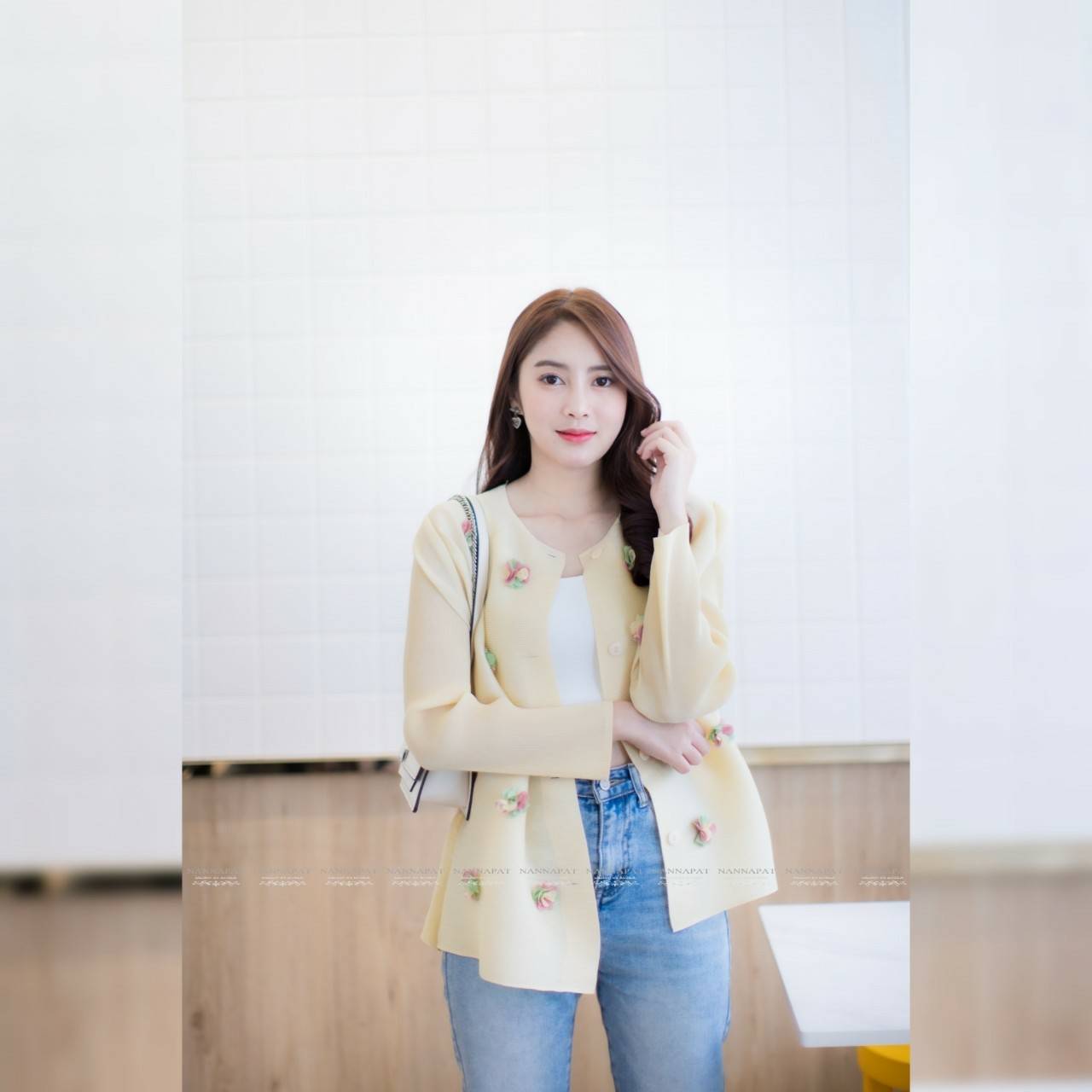 เสื้อคลุมพรีทสีYellow ( เหลือง)