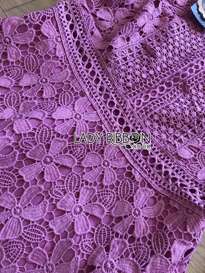 เดรสผ้าลูกไม้สีชมพูเข้มสไล์คลาสสิกโมเดิร์น