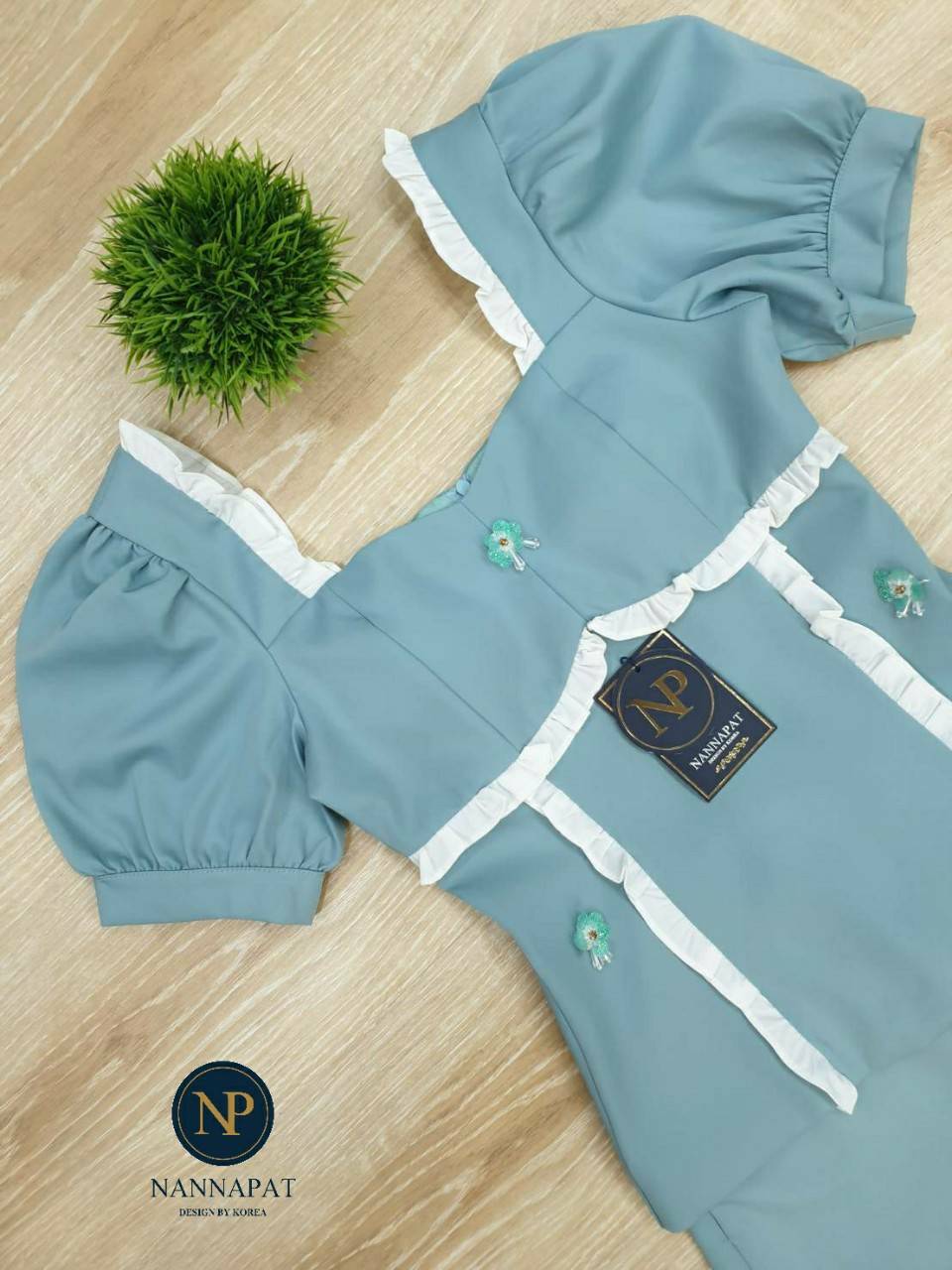 เสื้อซิปหลัง แขนตุ๊กตา