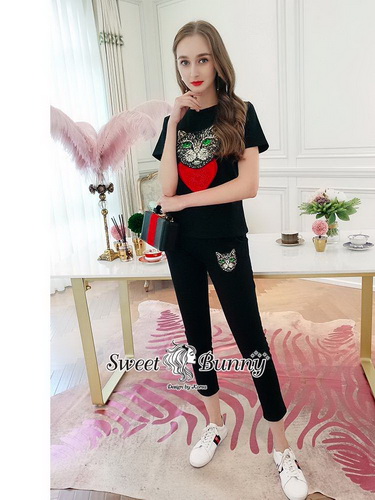 เสื้อผ้ายืดคิตตอนเนื้อนุ่ม