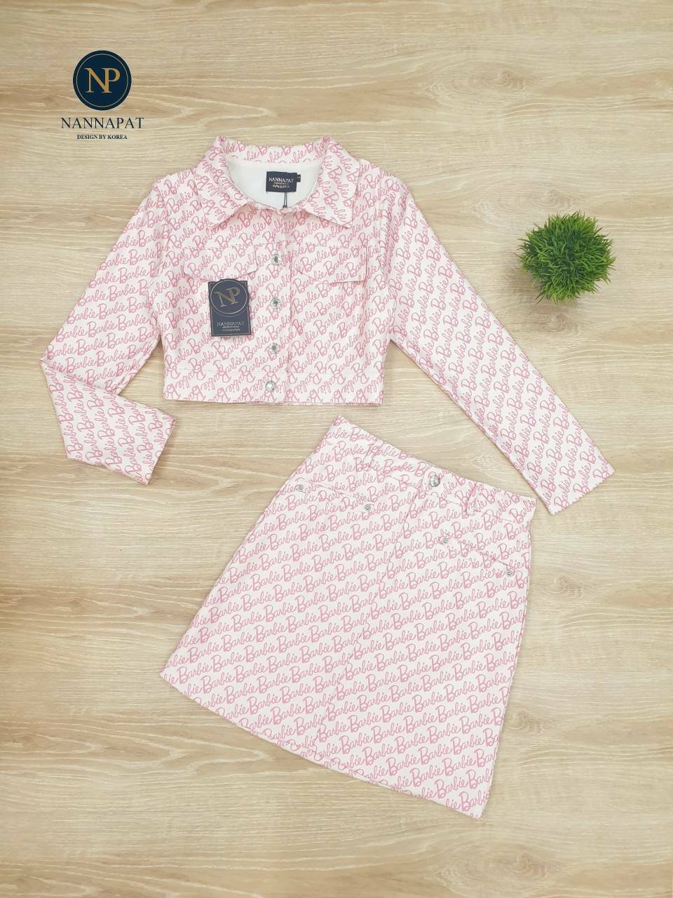 เสื้อกระดุมหน้ากระโปรงซิปหน้า