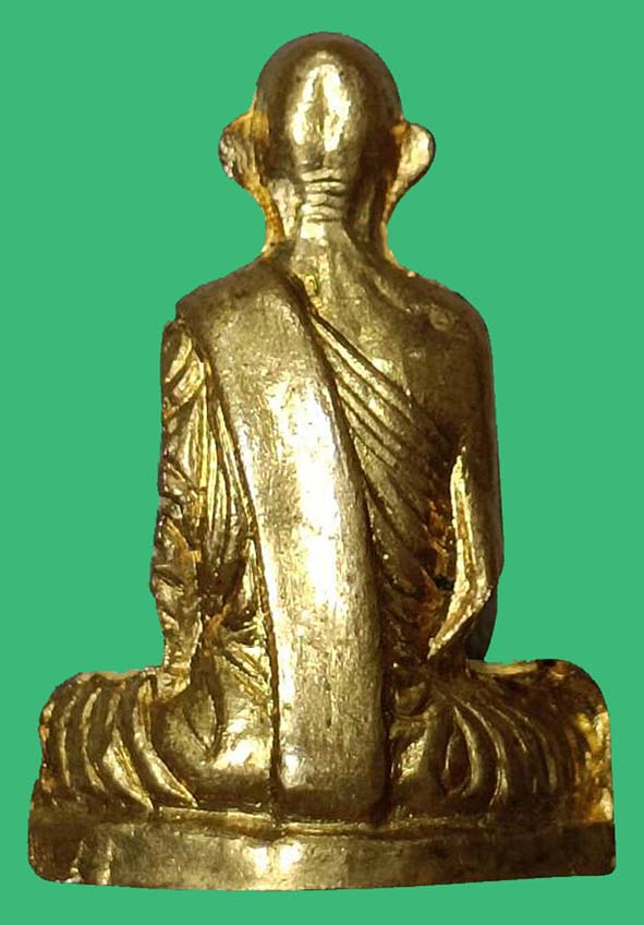 รูปหล่อปั๊มหลวงหลวงพ่อเดิมรุ่นเพดานโบสถ์ องค์ที่ 8 (หกเส้น)