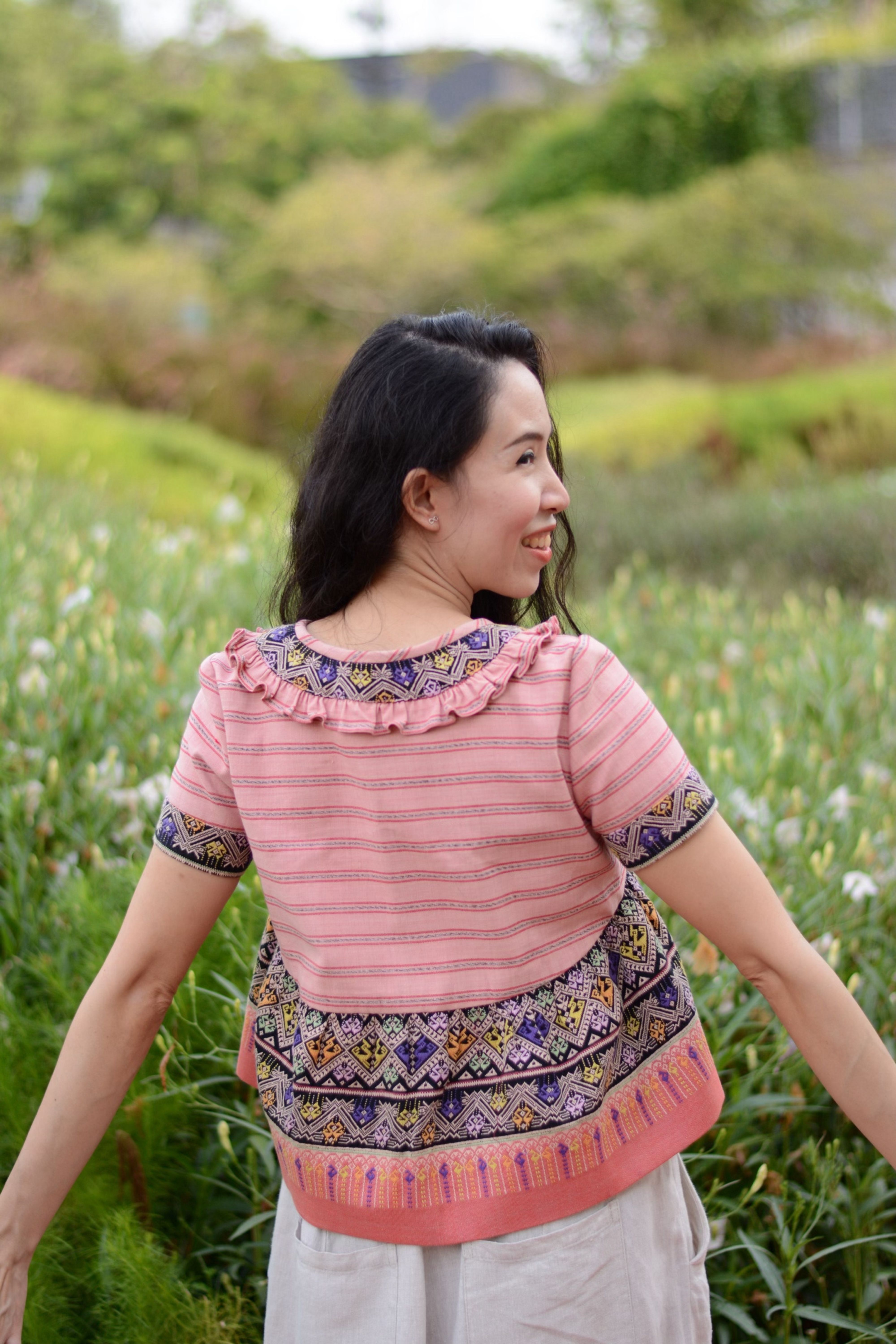 เสื้อแต่งจก