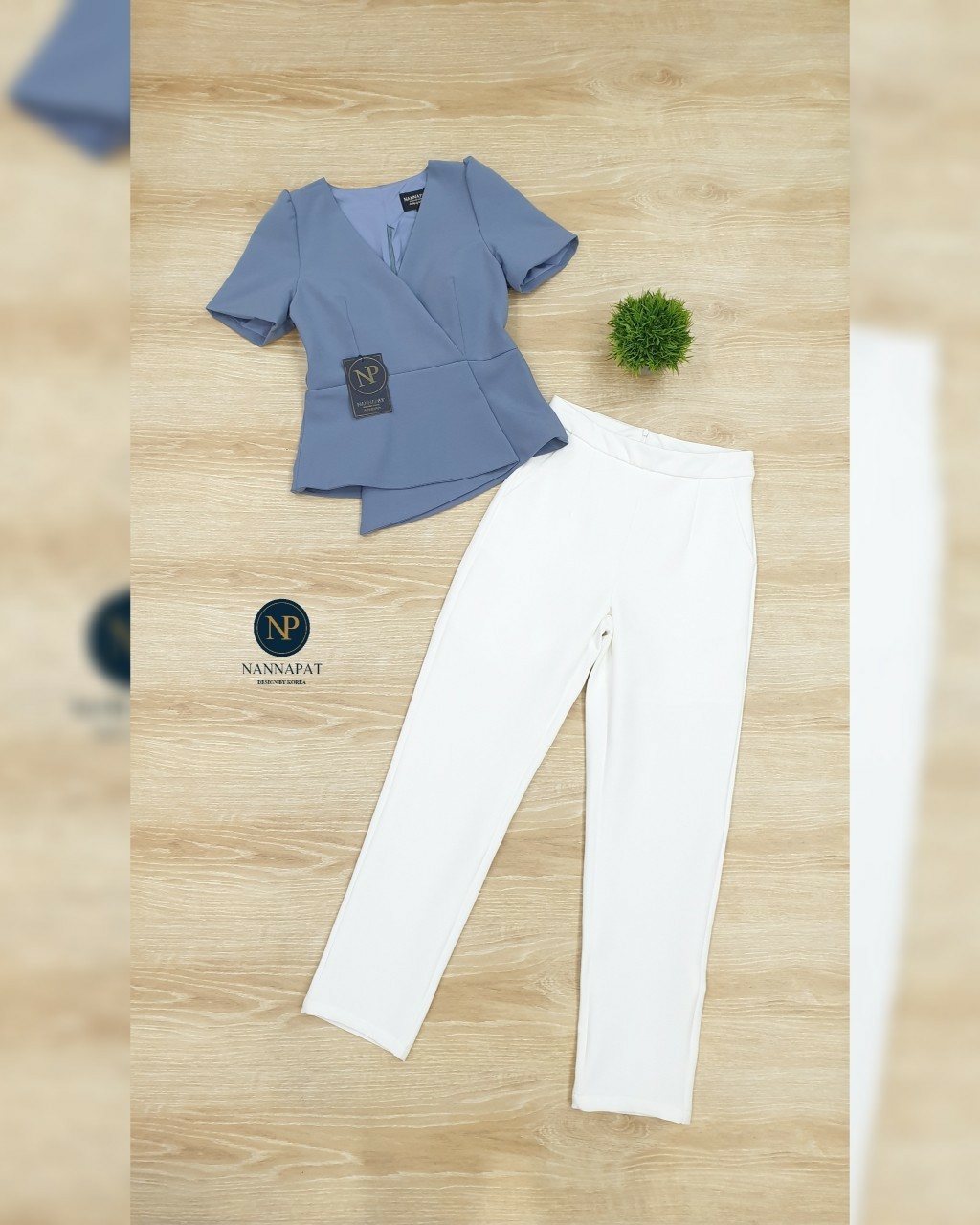 เดรส คัทติ้งเป๊ะเข้ารูปทรงสวย