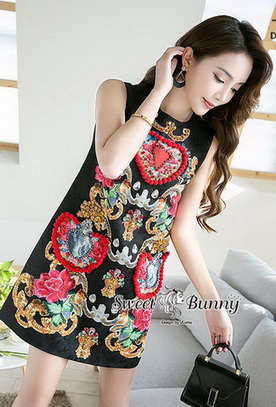เดรสปักงานแบรนด์ดังผ้า jacquard