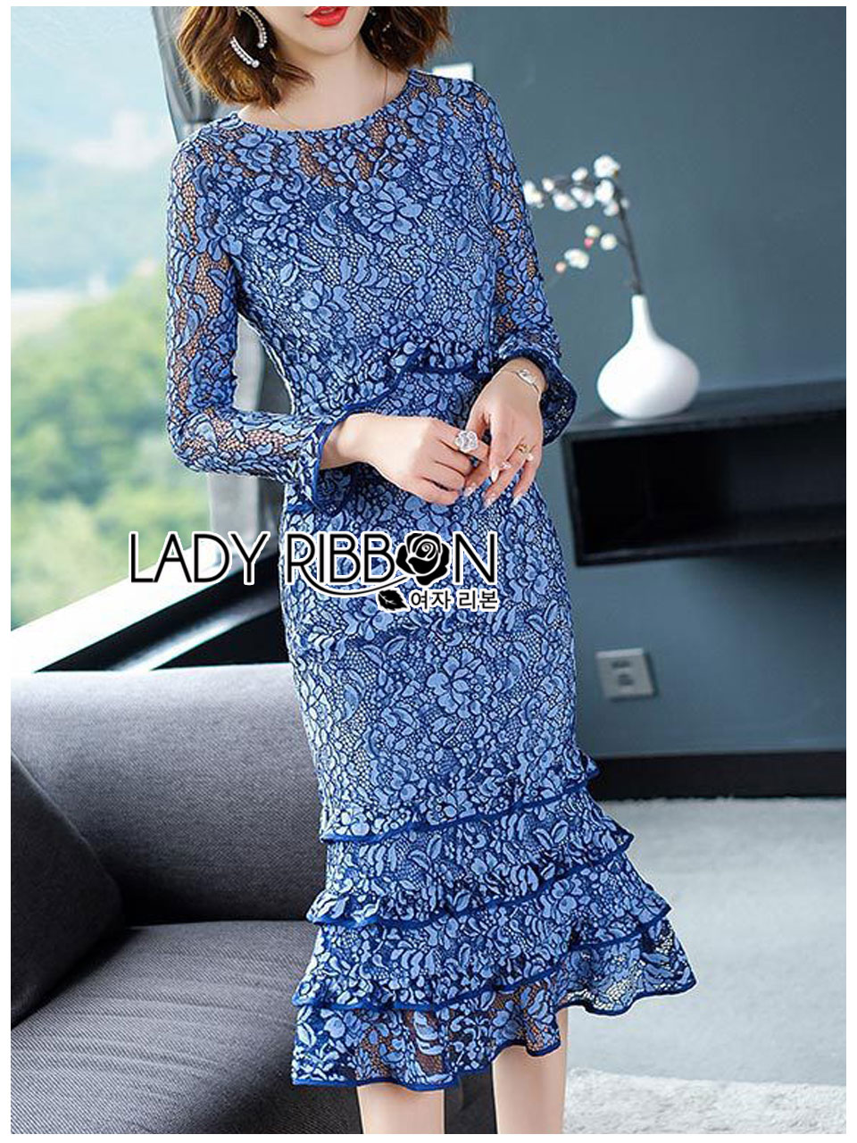 Lace Dress เดรสผ้าลูกไม้สีฟ้าออกน้ำเงิน