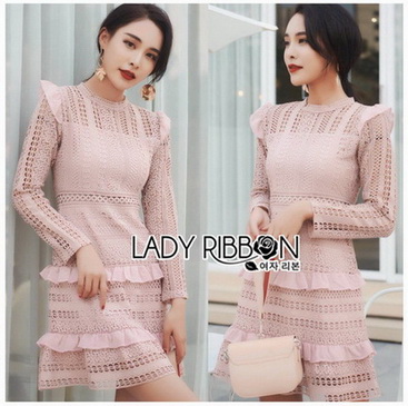 เดรสผ้าลูกไม้สีพาสเทล