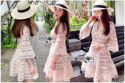เดรสผ้าคอตตอนสีชมพูพิมพ์ลายดอกไม้