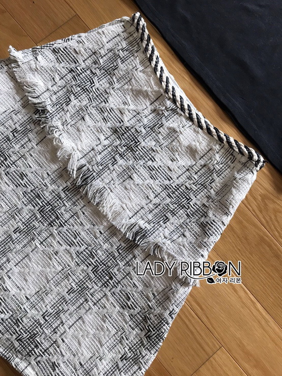 เซ็ตเสื้อยืดเรียบๆและกระโปรงใส่แล้วเหมือนสาวปารีส