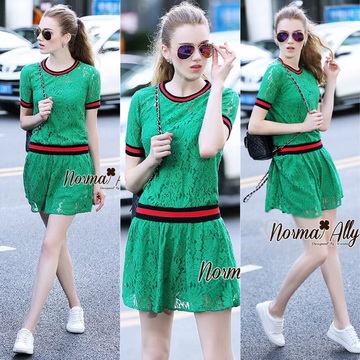 Lady Ribbon Online เสื้อผ้าออนไลน์ ขายส่ง NA06110716 🎉Normal Ally Present Gucci new collection casual lace top and shirt set🎉 (เสื้อ + เสื้อซับใน+ กระโปรง)