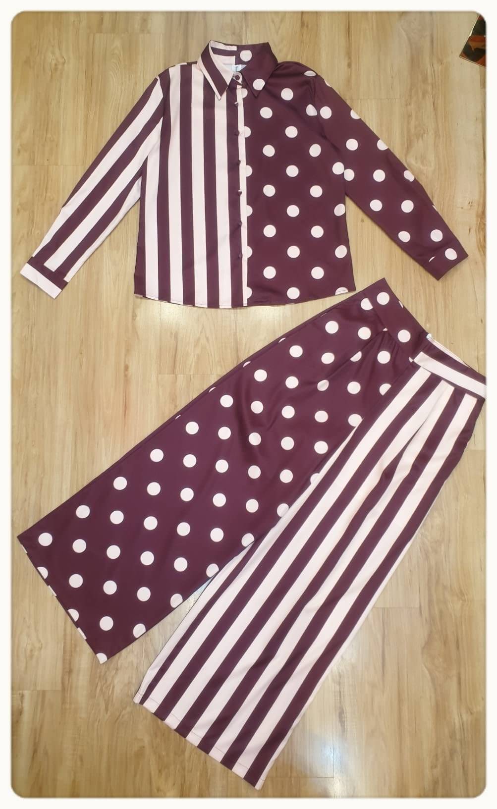 เสื้อเชิตแขนยาวทรงตรงลายริ้ว