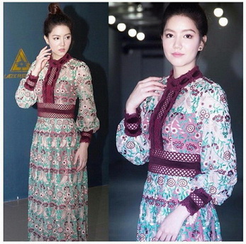 มินิเดรสผ้าเครปสีขาว