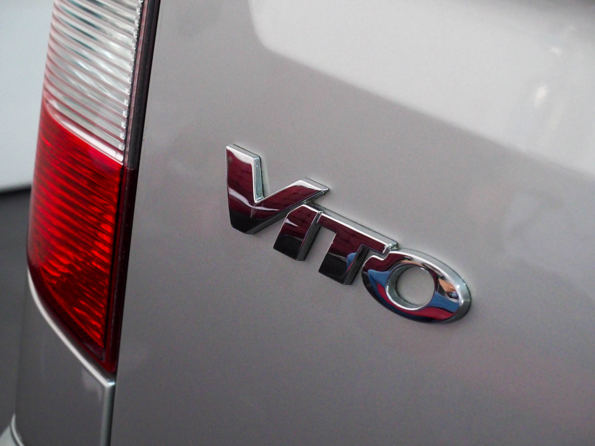 จองแล้ว VITO 115 CDI W639