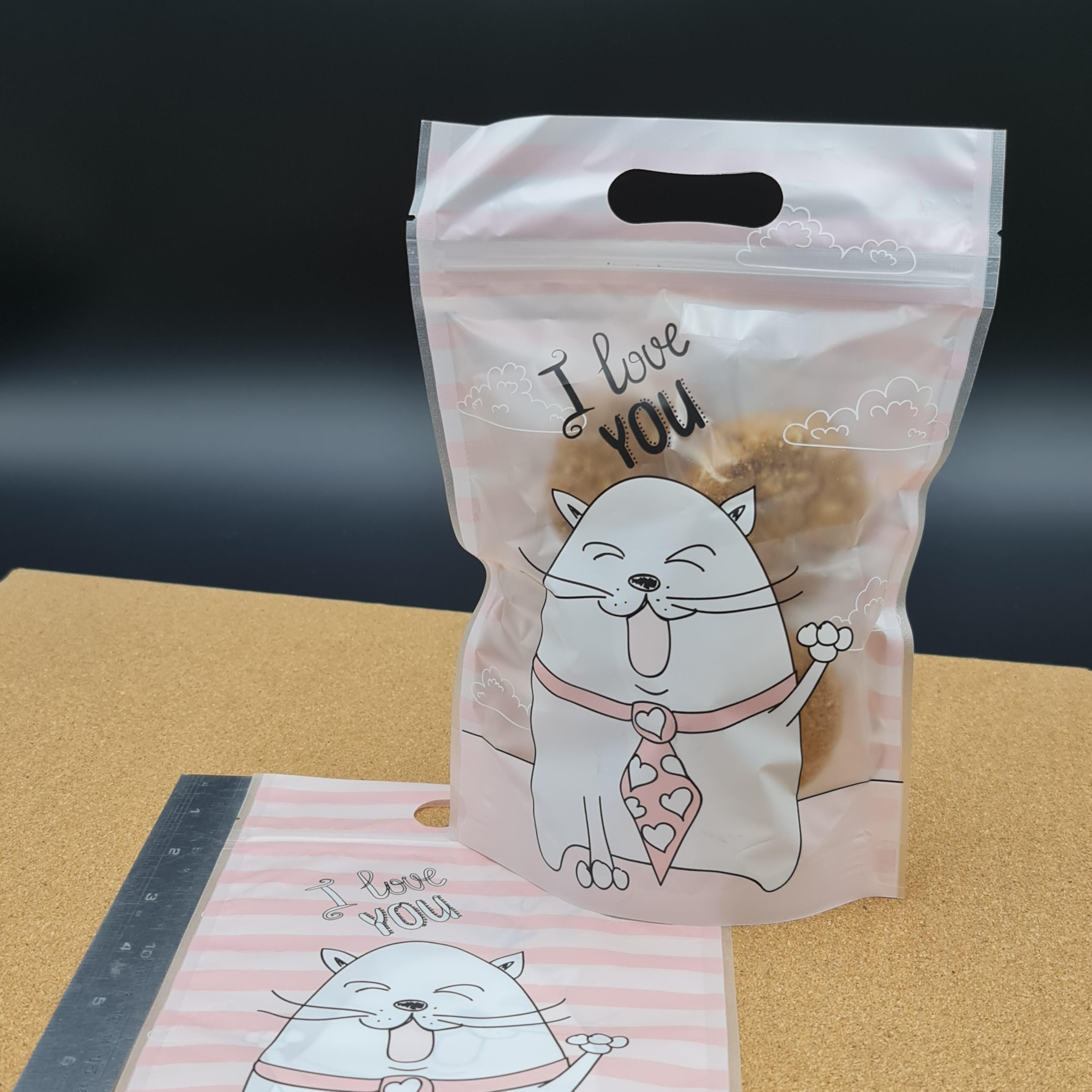 ถุงซิป มีหูหิ้ว ตั้งได้ แมว I love you ขนาด15×22.5+ก้นถุง5.5cm. 50ใบ/แพ็ค 20ใบ/แพ็ค พลาสติก แพ็คเกจ เบเกอรี่ j12
