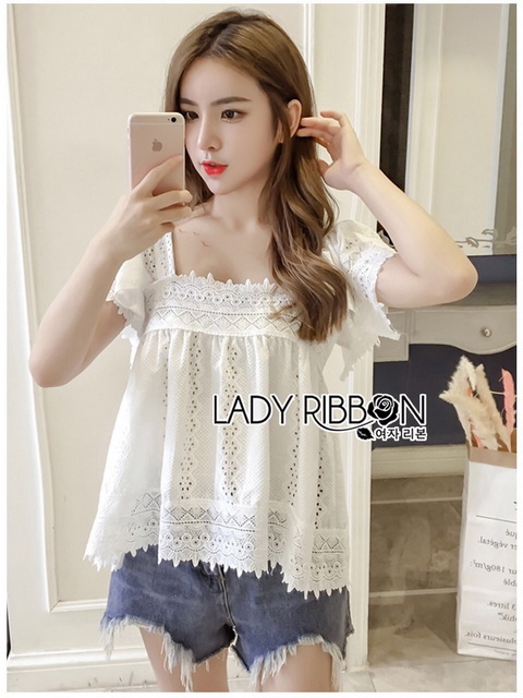 เสื้อแขนระบายผ้าลูกไม้สีขาวสไตล์วินเทจ