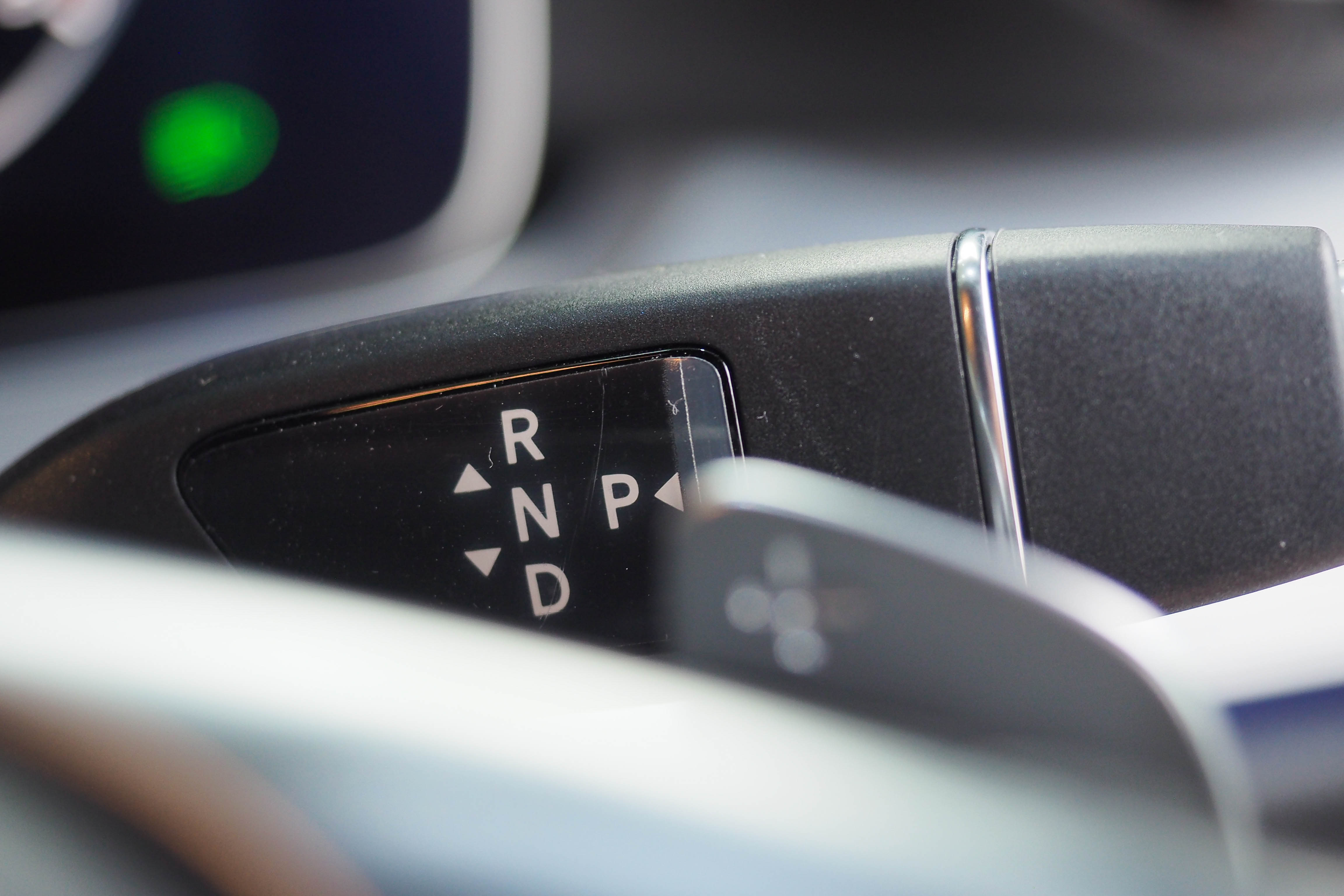 จองแล้ว E200 Coupe AMG Dynamic W238