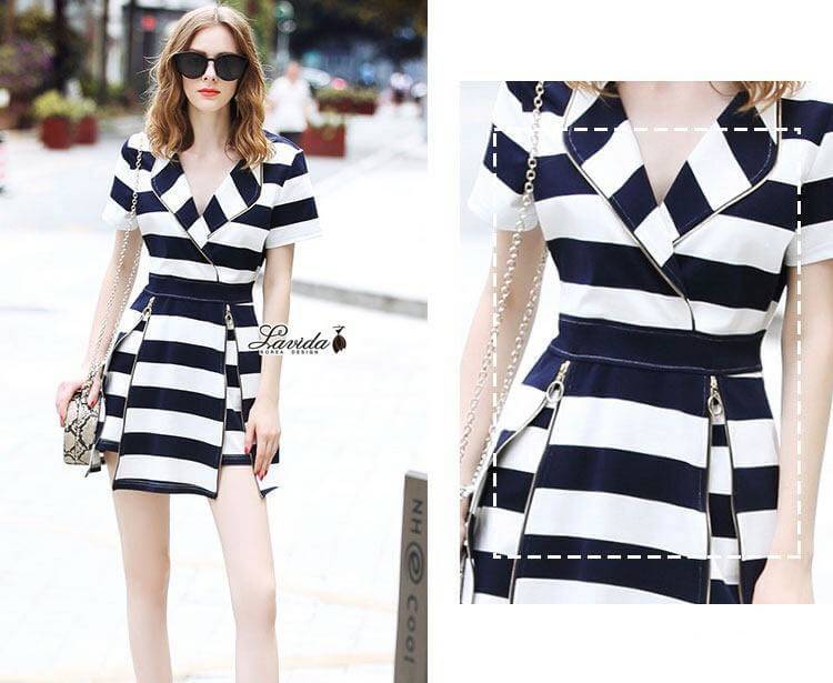 ชุดสีขาวสลับกับสีกรม ตัวเสื้อทรงคอบัว