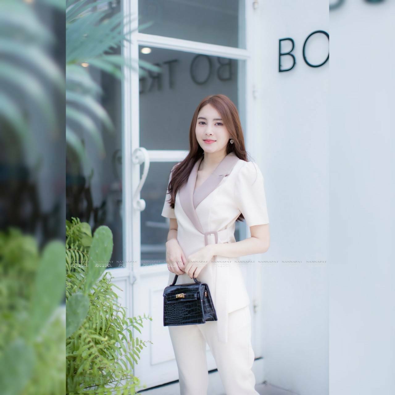 เซทผ้าสูทกางเกงเข้ารูป