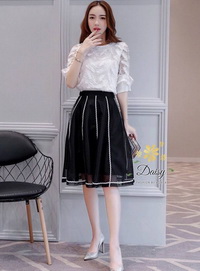 เสื้อชีฟองปักมุกขนนก