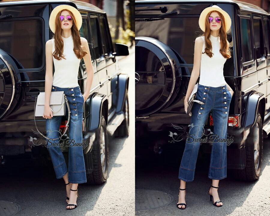 Present... White cami top and tall badged button denim set