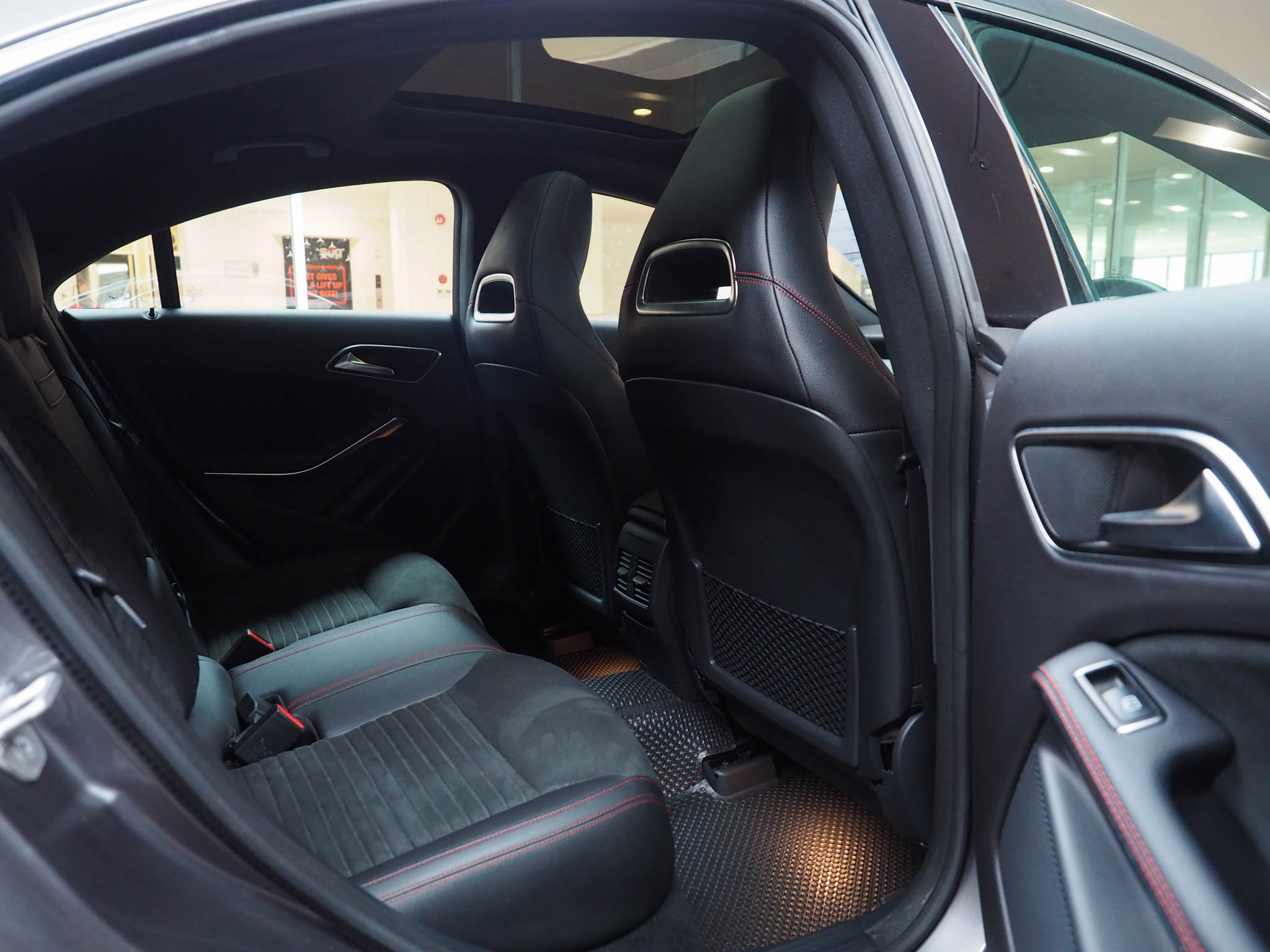 จองแล้ว CLA250 AMG W117