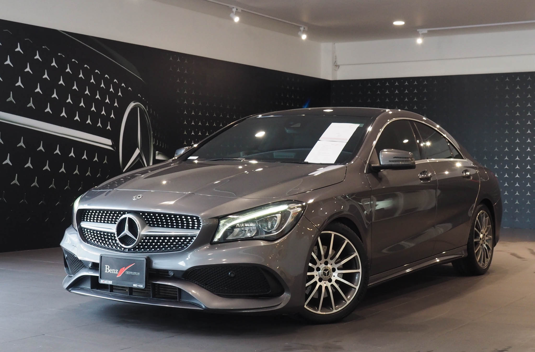 จองแล้ว CLA250 AMG W117