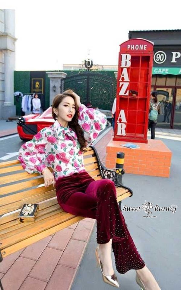 ลายดอกกุหลาบสีชมพูสวยสดคมชัด กางเกงผ้ากำทะหยี่
