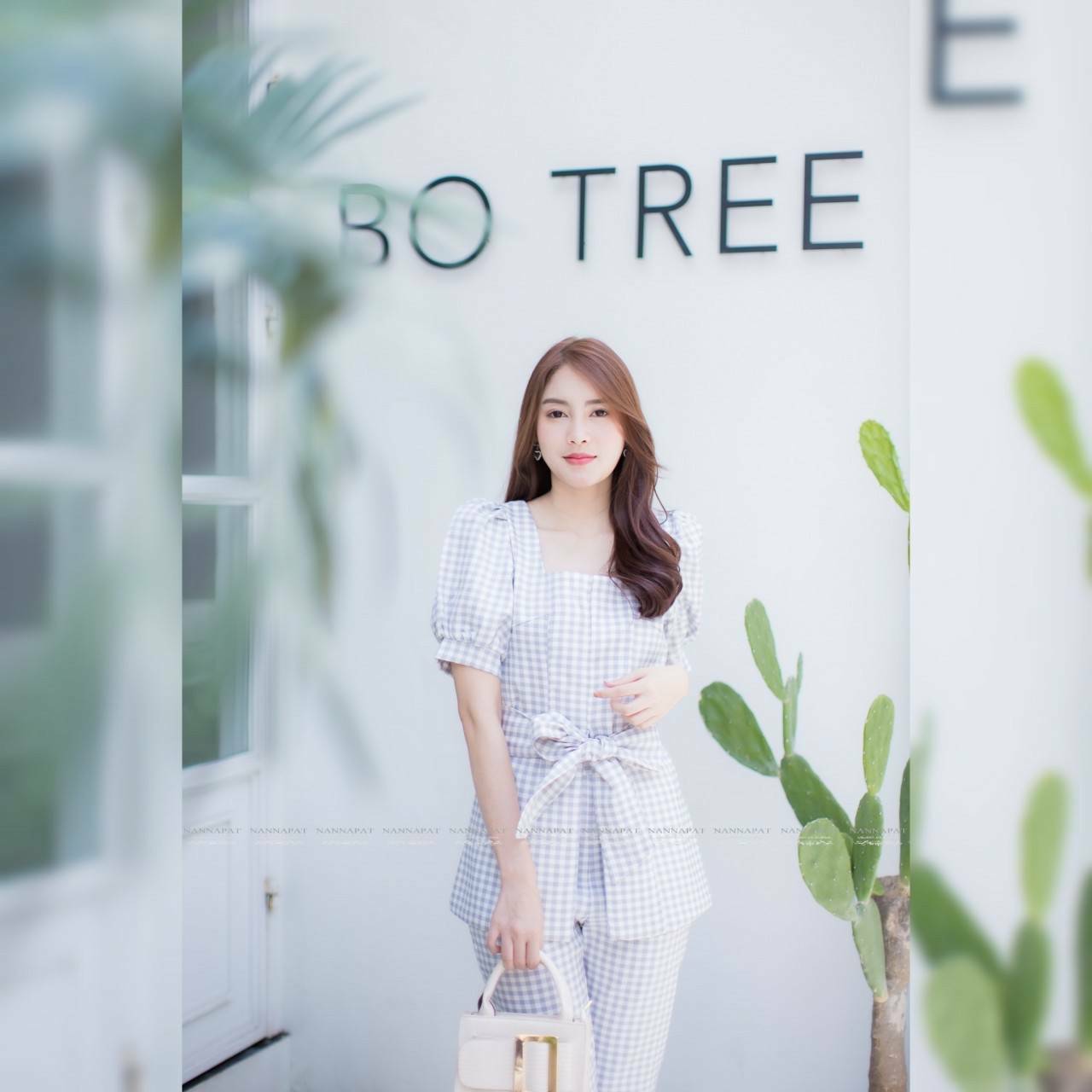 เสื้อซิปหลัง แต่งซิปหน้า