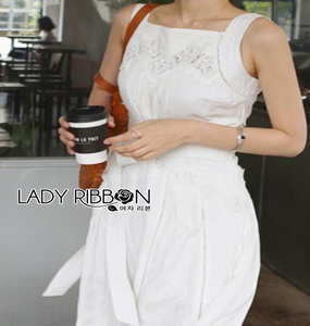 Lady Ribbon Lace Jumpsuit with Ribbon