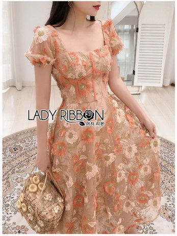 Lace Dress เดรสผ้าลูกไม้ทอลายดอกเดซี่สีพีช