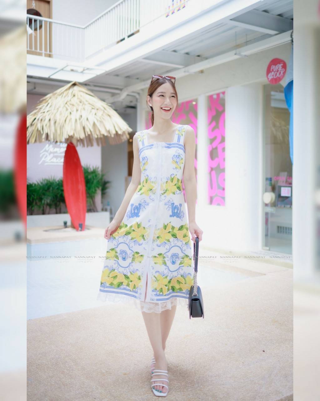 งานกระดุมหน้า พิมพ์ลายกราฟฟิก