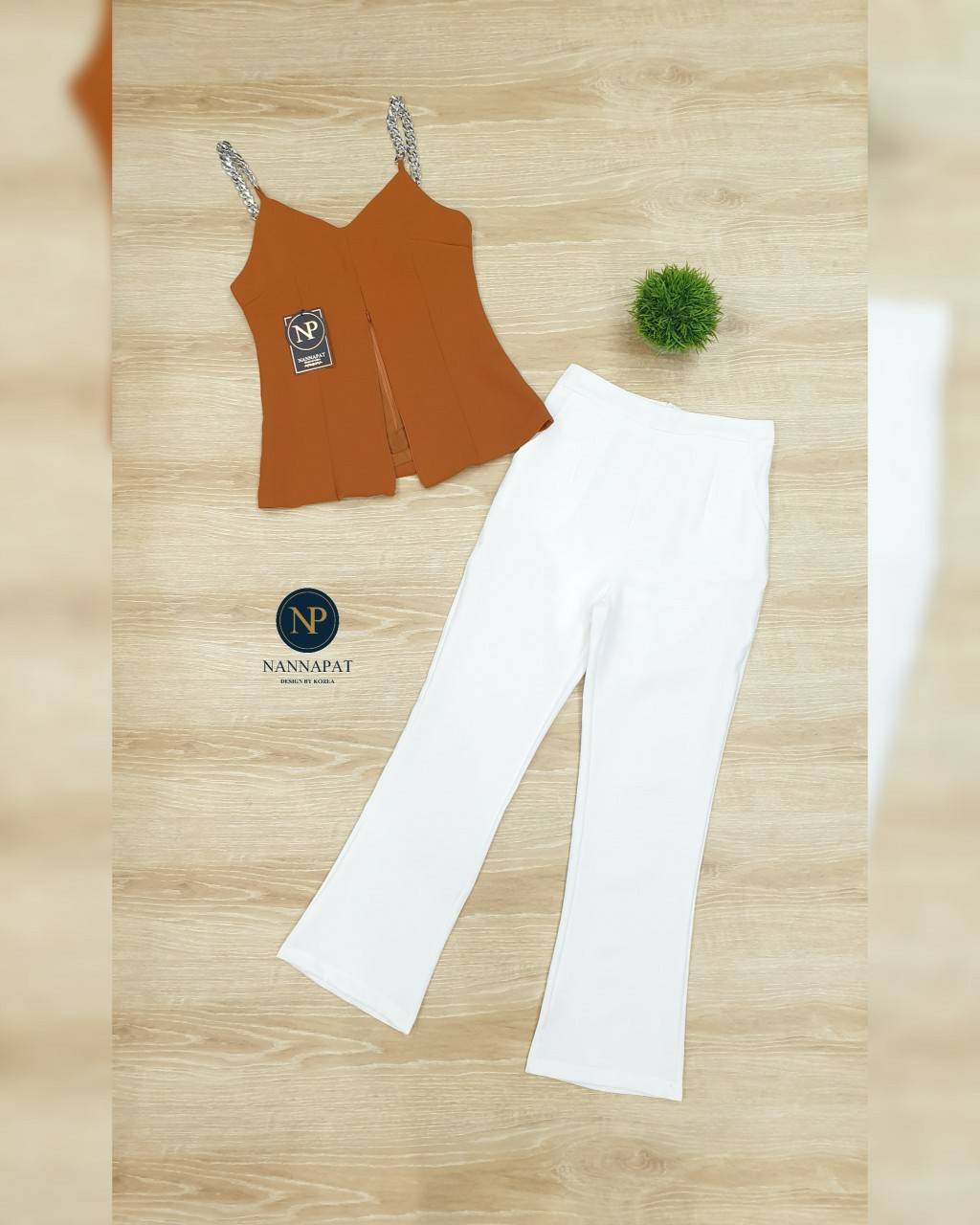 เสื้อกล้ามผ้ายืดหนานิ่ม