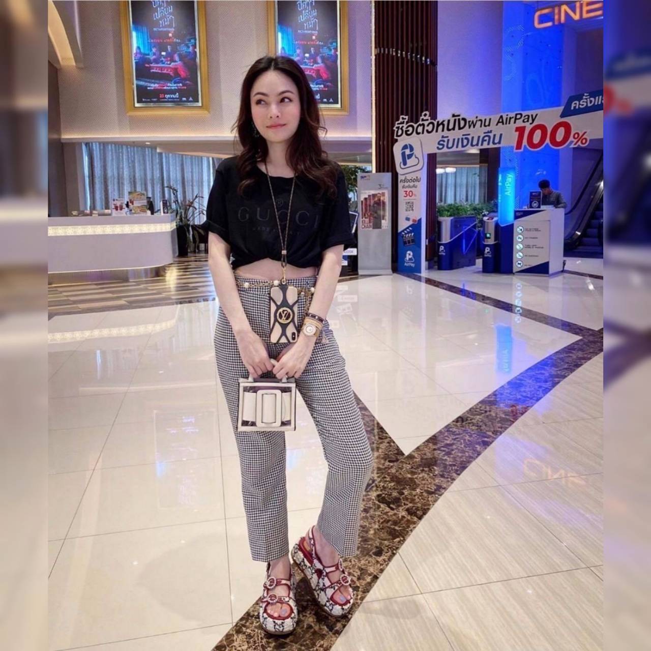 เสื้อผ้ายืดหนานุ่มเด้งปักลายกุชชี่สวย